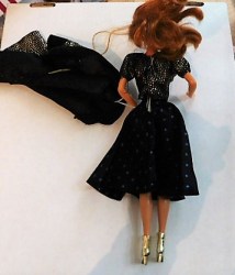 barbie redhead taiwan gold b